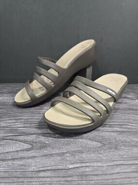 Crocs Rhonda Strappy 14706 Brown Low Wedge Slip On Sandals US Women’s 8